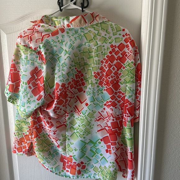 Alia Petites Button Up top - Picture 3 of 3